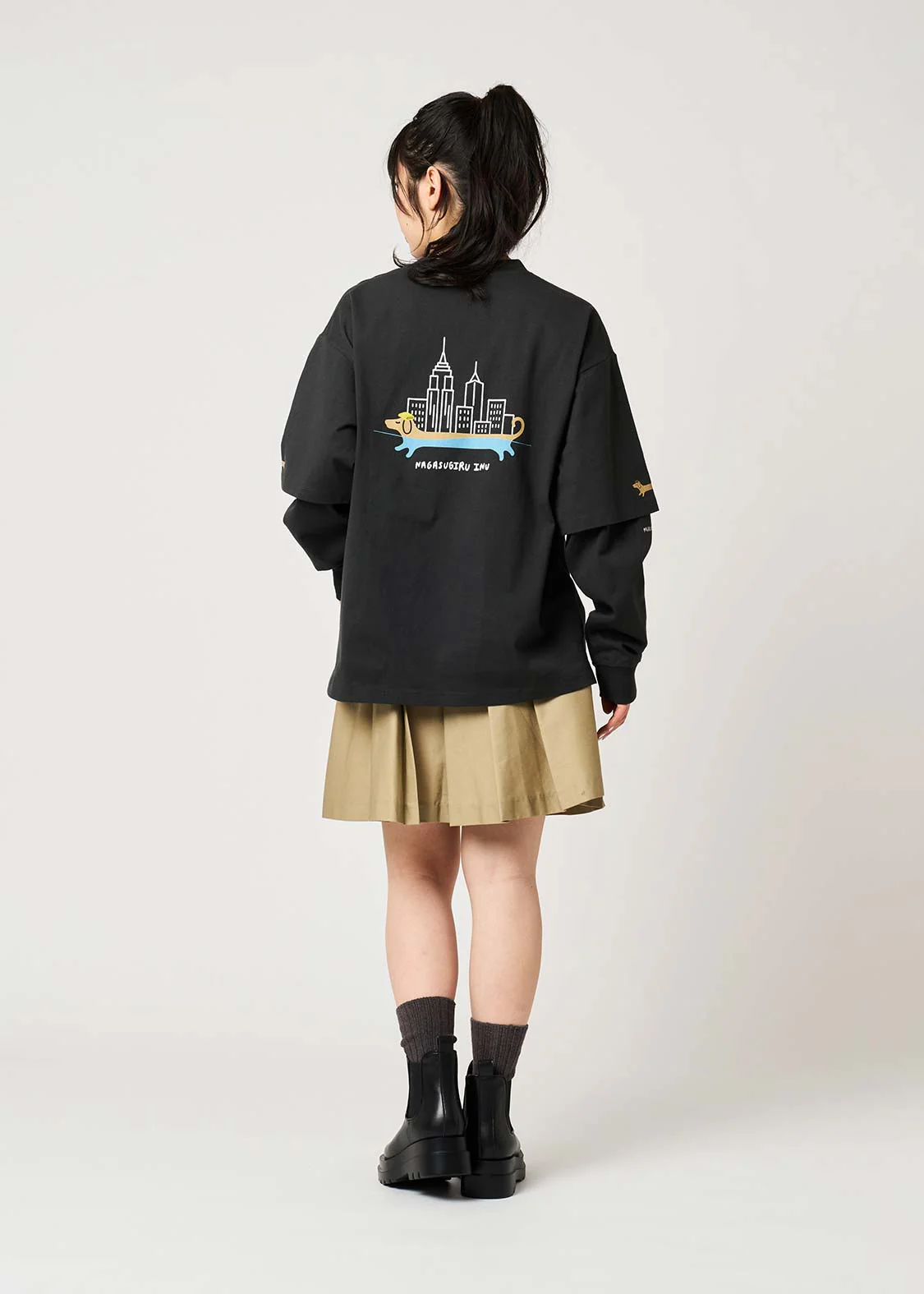 Nagasugiru Inu New York Time | Layered Oversized Long Sleeve T-Shirt - Image 10
