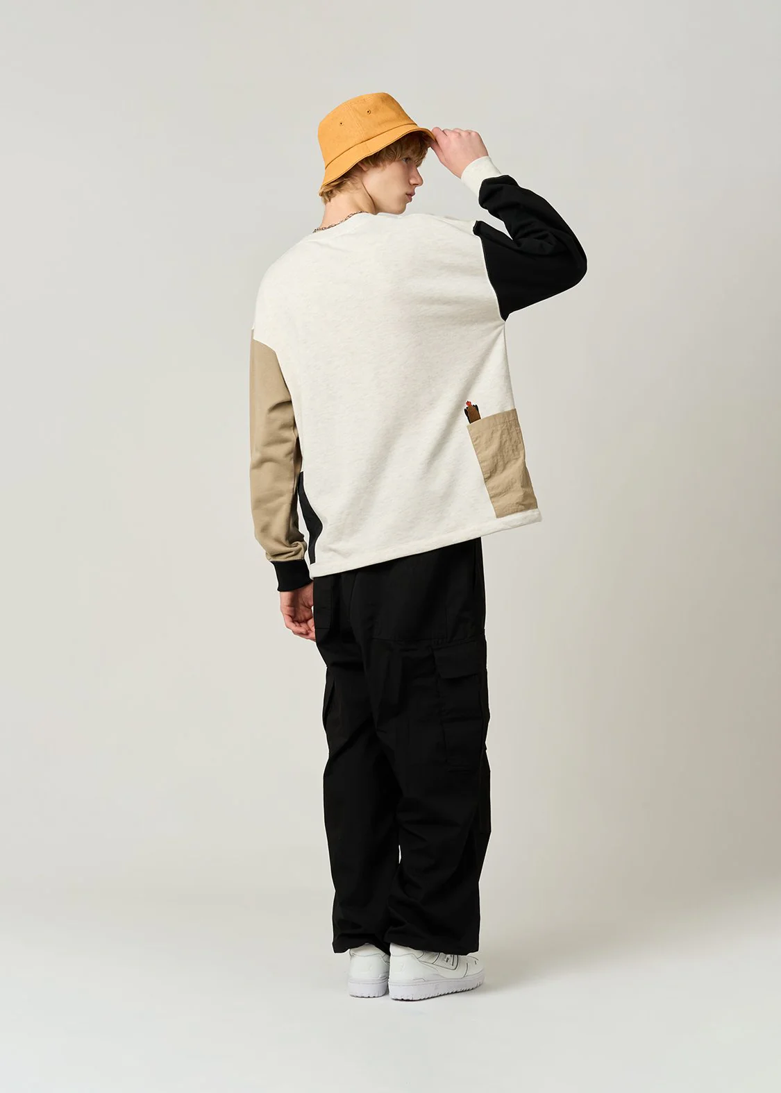 Ikaku Back Style | Side Pocket Sweatshirt - Image 8
