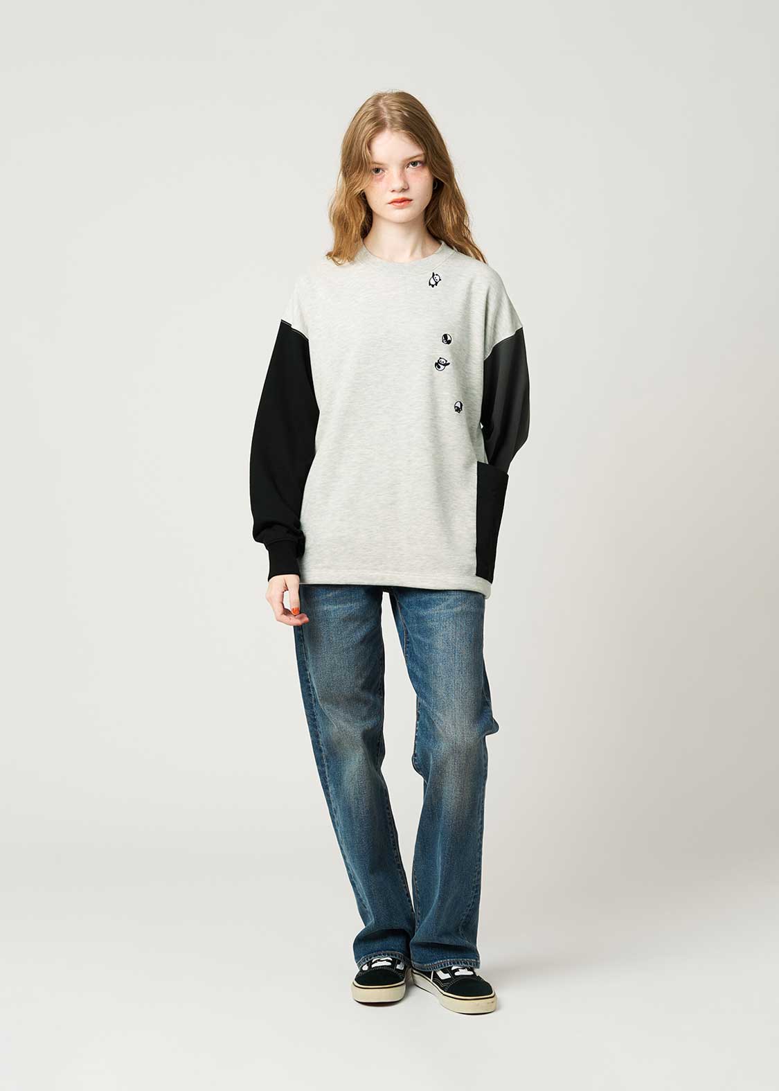 Rolling Pandas B | Side Pocket Sweatshirt - Image 10