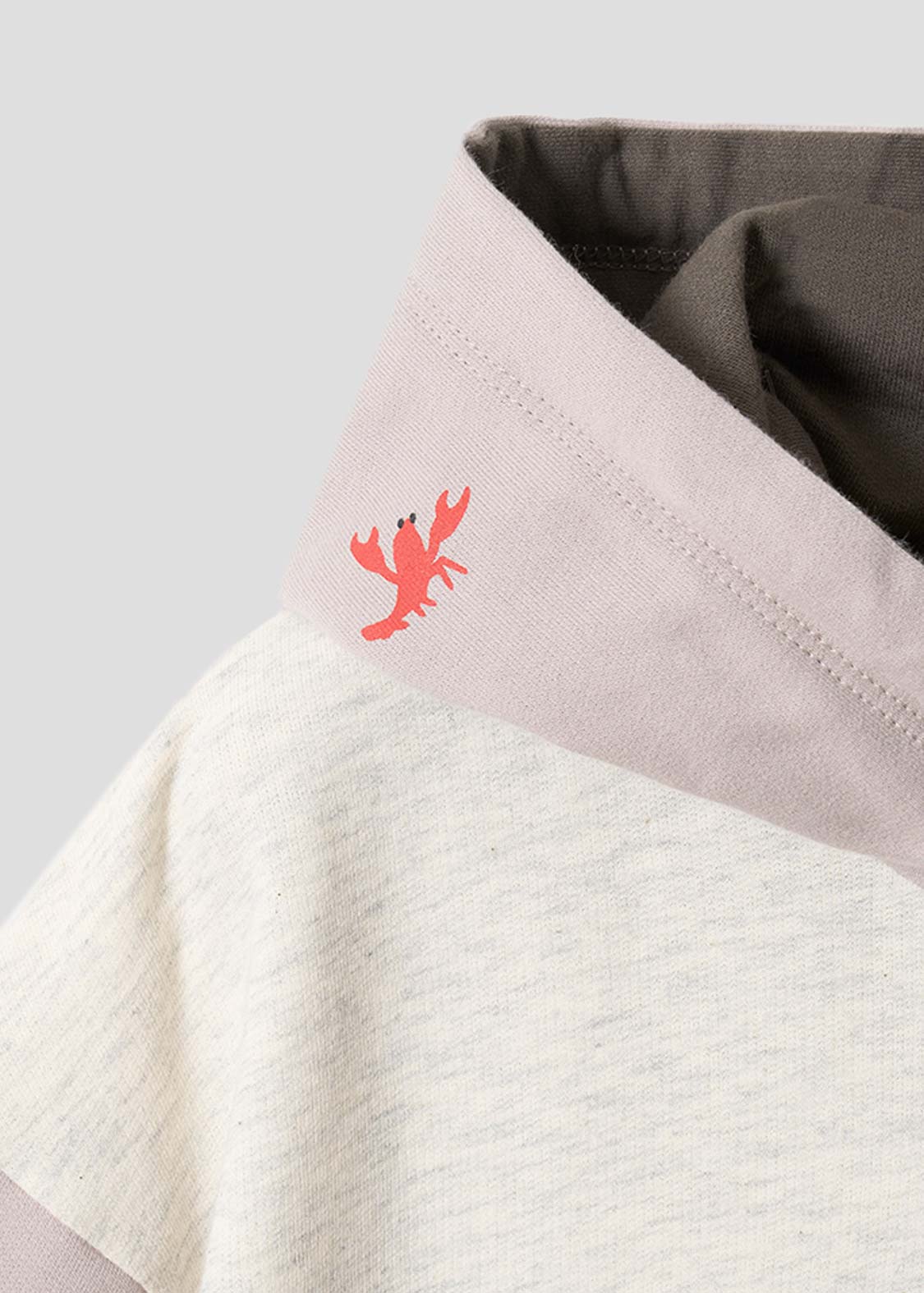 Ikaku Seicho | Short-Sleeved Hoodie - Image 5