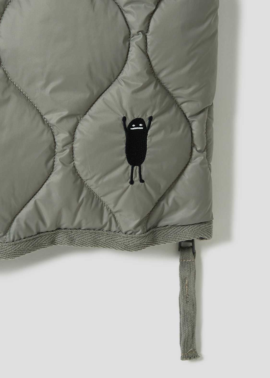 Beautiful Shadow B | Light Shell Down Vest - Image 3