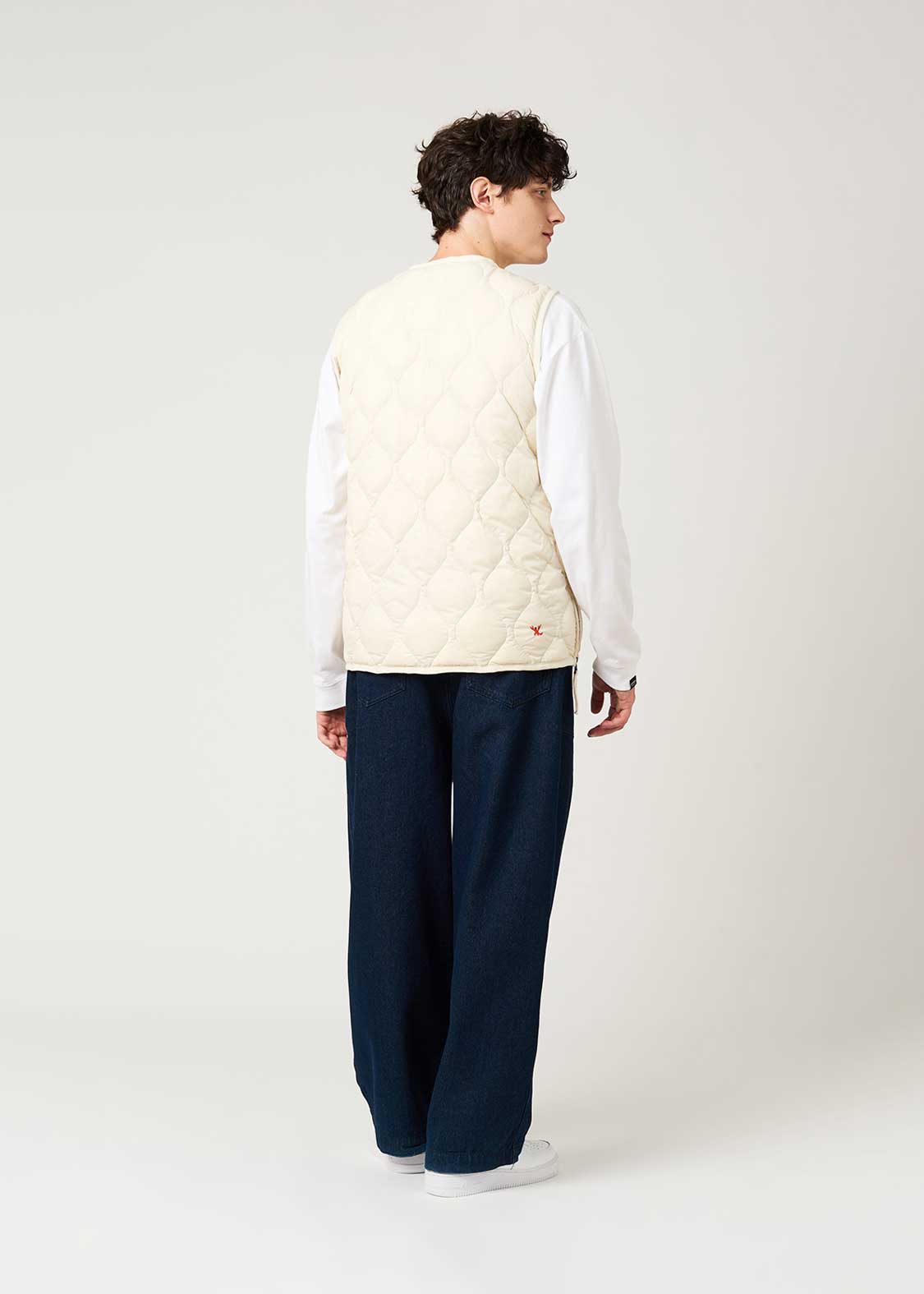 Ikaku B | Light Shell Down Vest - Image 8