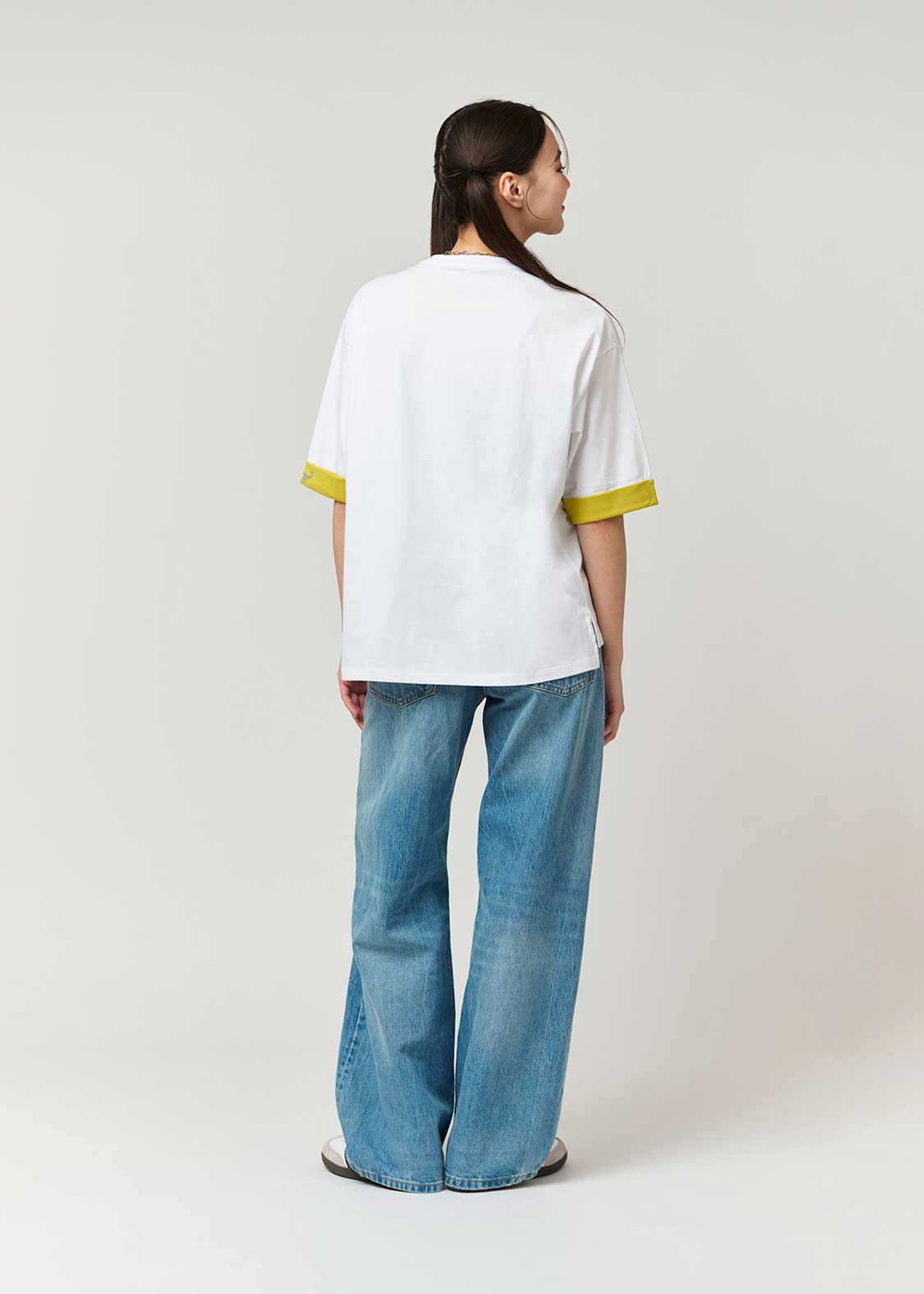 Nagasugiru Inu Tomodachi from Another World | Big Silhouette Roll-up T-shirt - Image 10
