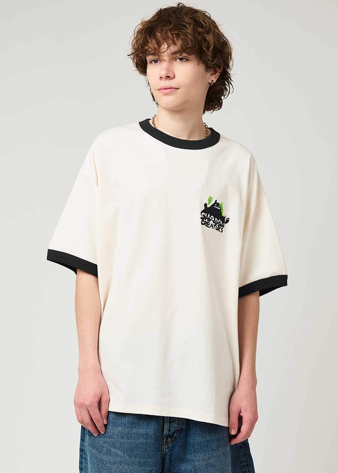 Beautiful Shadow Creature | Big Silhouette Trim T-shirt - Image 7