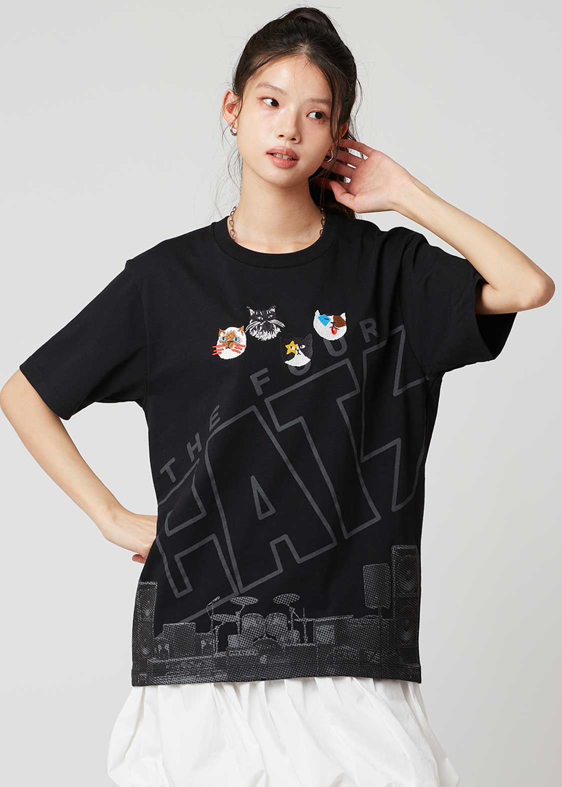 Atelier Tshirt (THE FOUR CATS Face) - Image 10