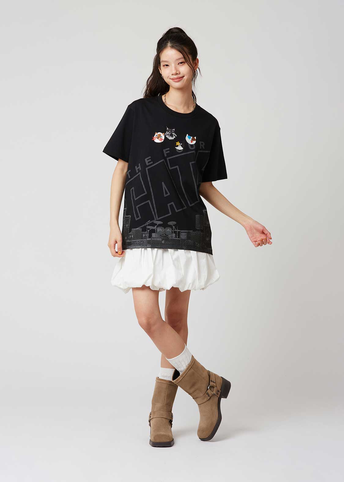 Atelier Tshirt (THE FOUR CATS Face) - Image 2