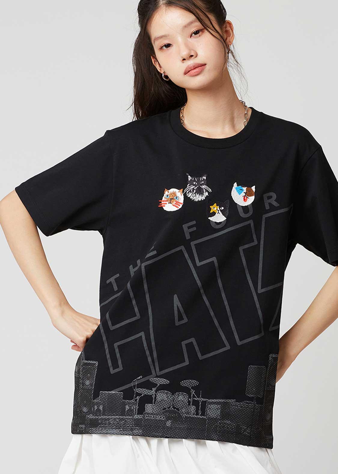 Atelier Tshirt (THE FOUR CATS Face) - Image 7