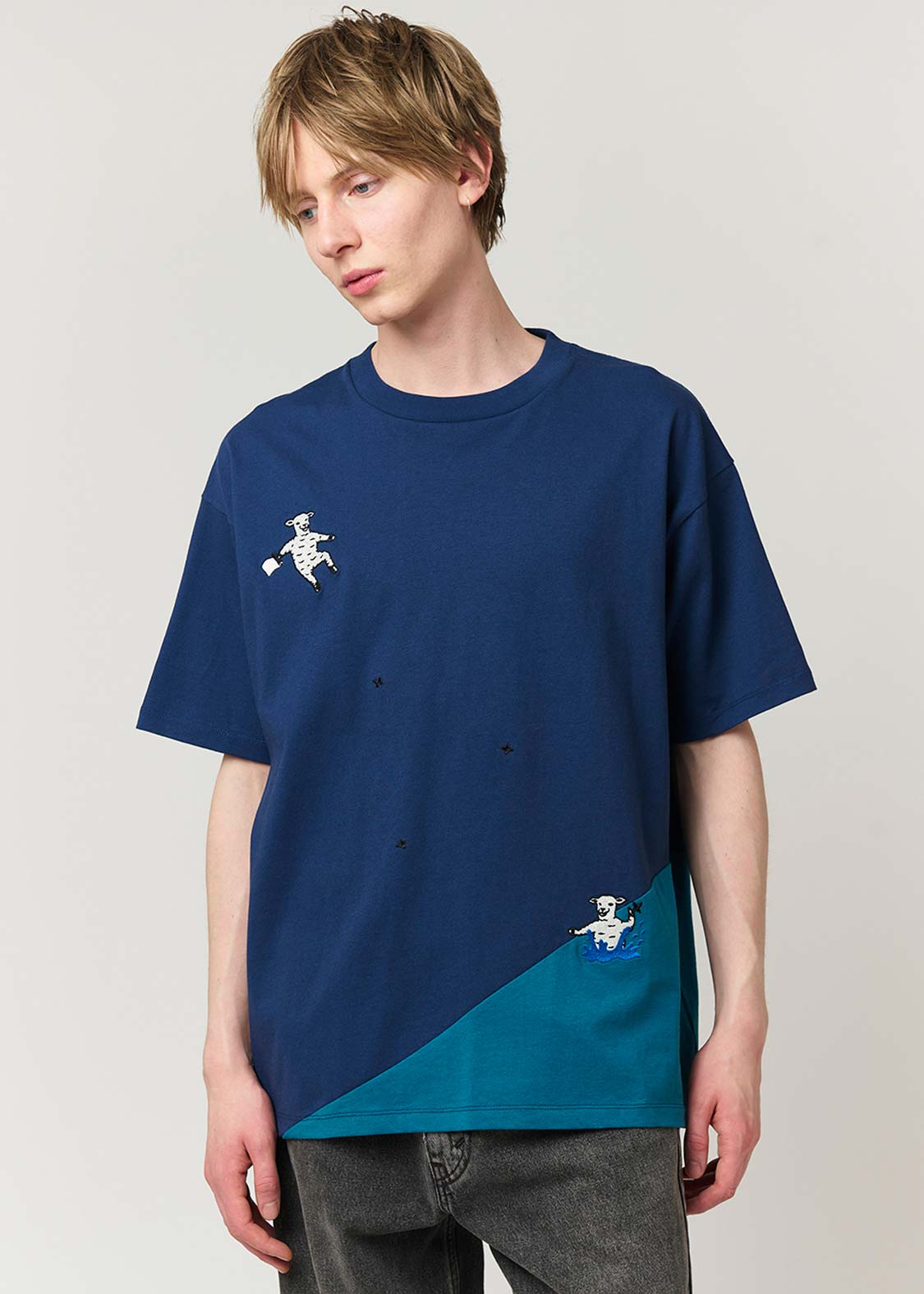 Sea Side Switching Big Silhouette Short Sleeve Tee (Lamb Chop NINJA) - Image 8