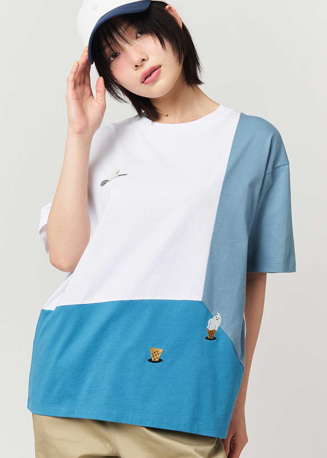 Icebonne | My Home Switching Big Silhouette T-Shirt - Image 6