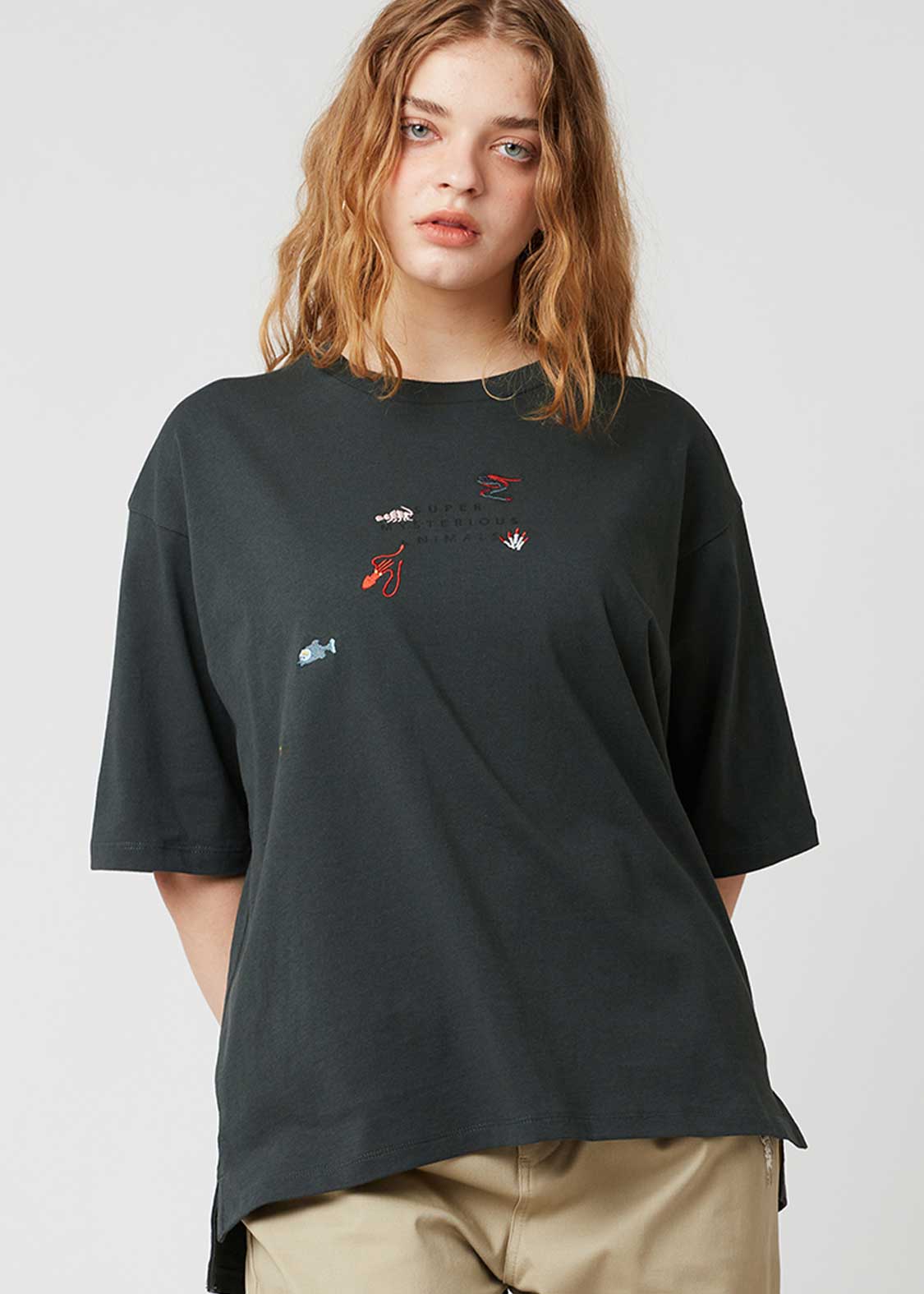 Mysterious Animals | Big Silhouette T-Shirt - Image 6