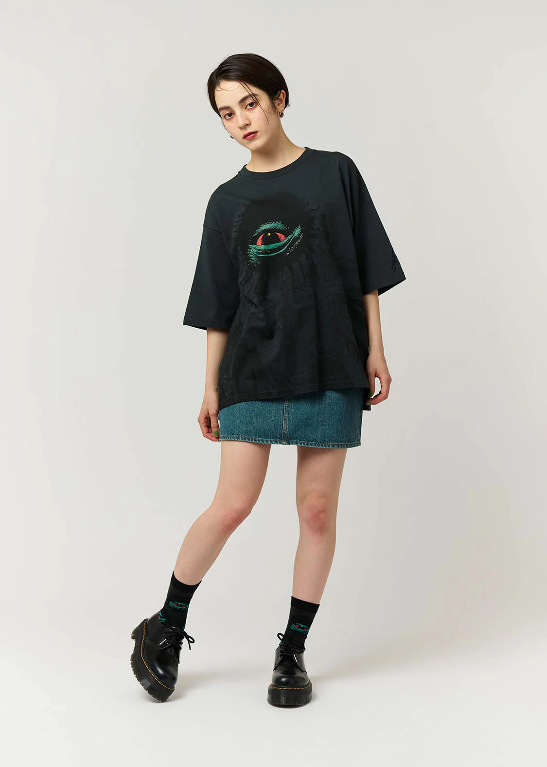 Shigeru Mizuki Big Silhouette Half Sleeve Tee (Shigeru Mizuki_Backbeard) - Image 2