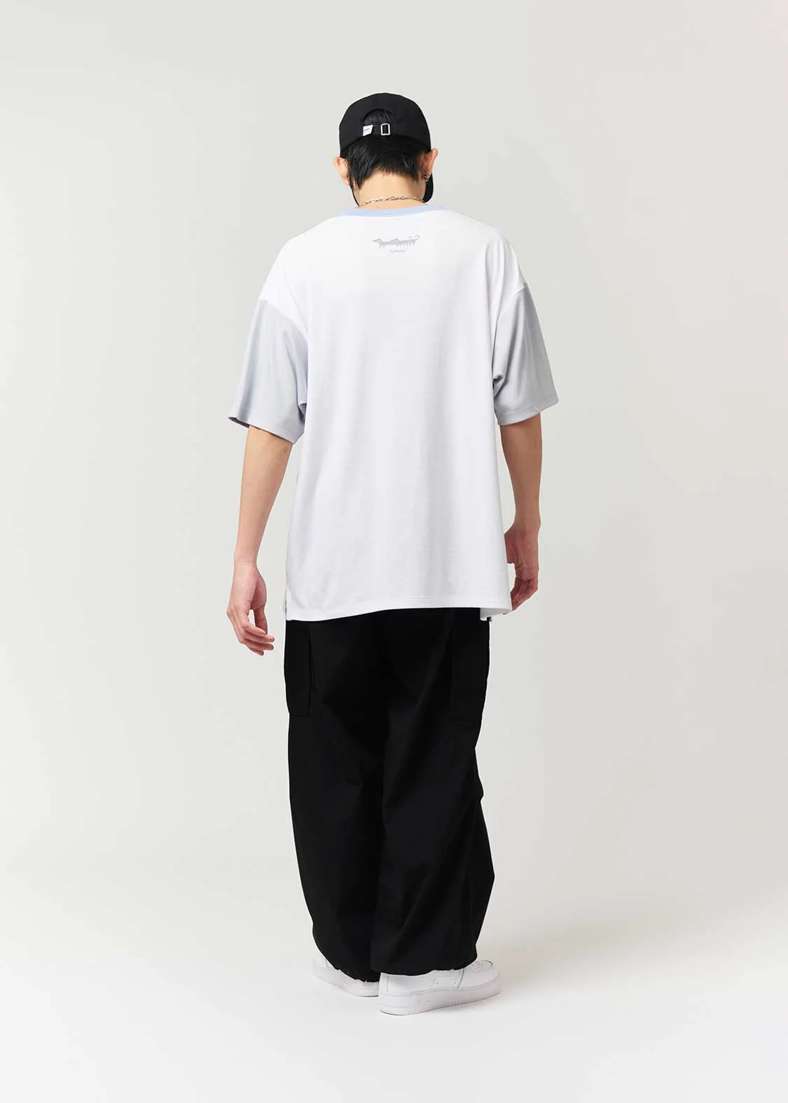Hiesugiruinu (Nagasugiruinu) | Big Silhouette T-Shirt - Image 8