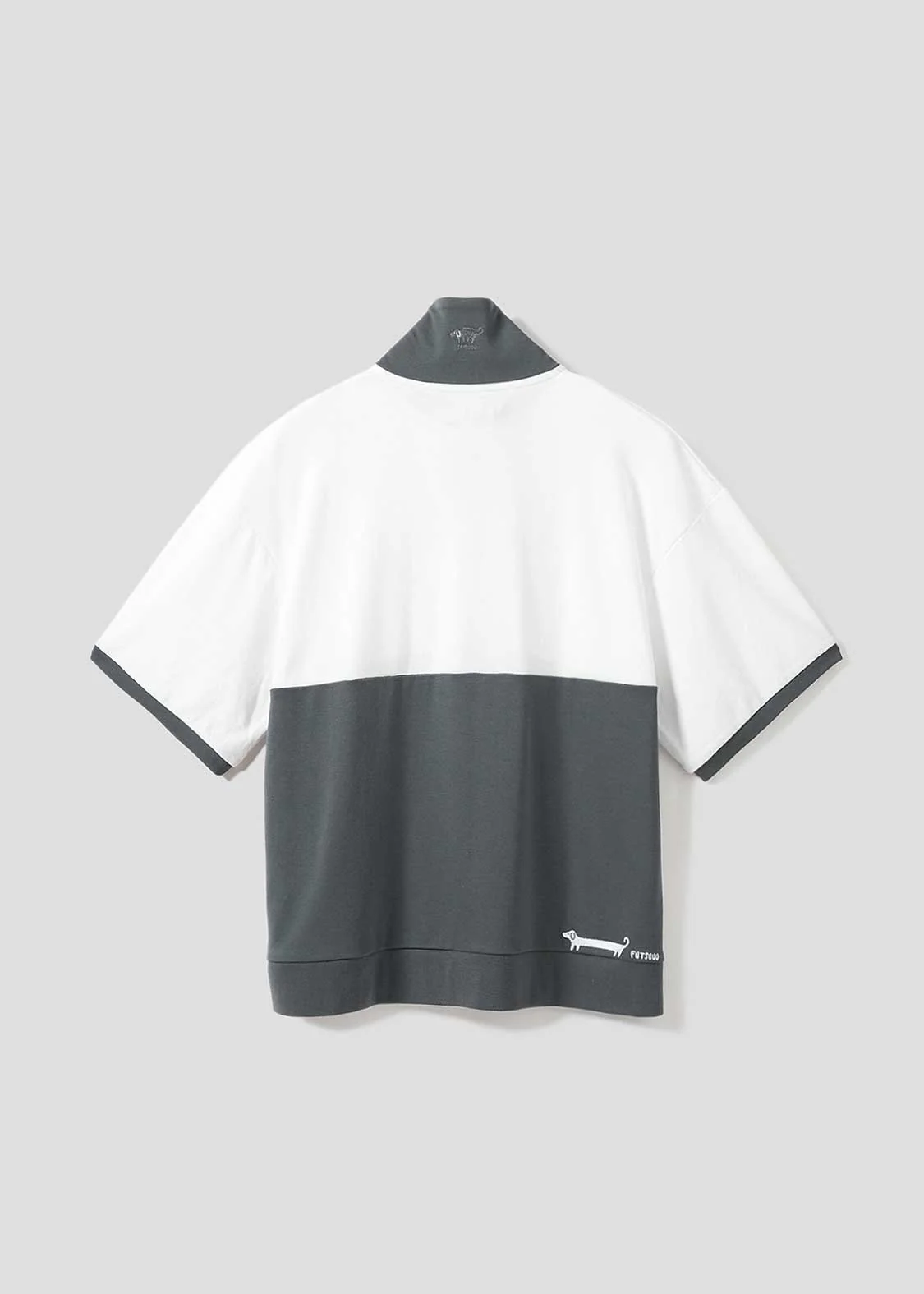 Hiesugiruinu (Nagasugiruinu) | Half-Zip Big Silhouette T-Shirt - Image 2