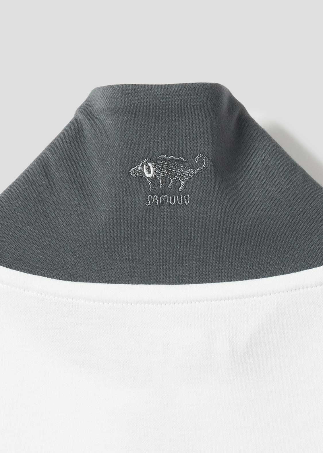 Hiesugiruinu (Nagasugiruinu) | Half-Zip Big Silhouette T-Shirt - Image 5