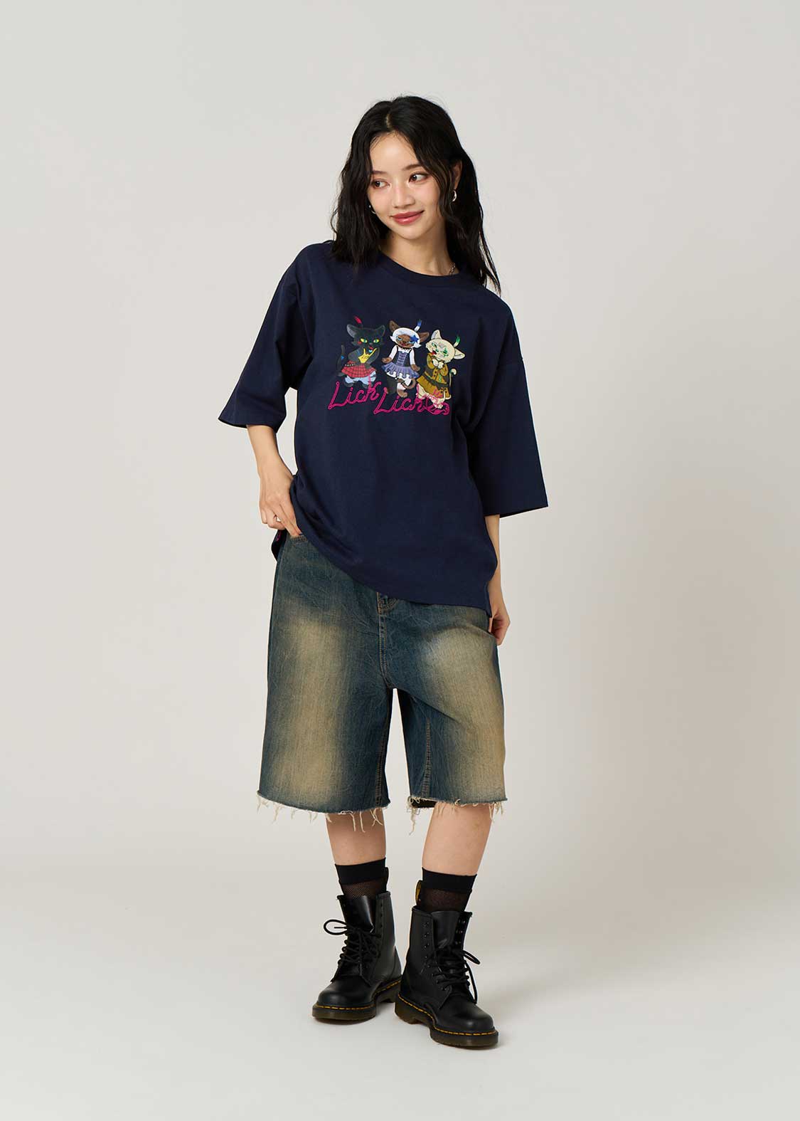Ayako Ishiguro - Lick Lick | Oversized T-Shirt - Image 10