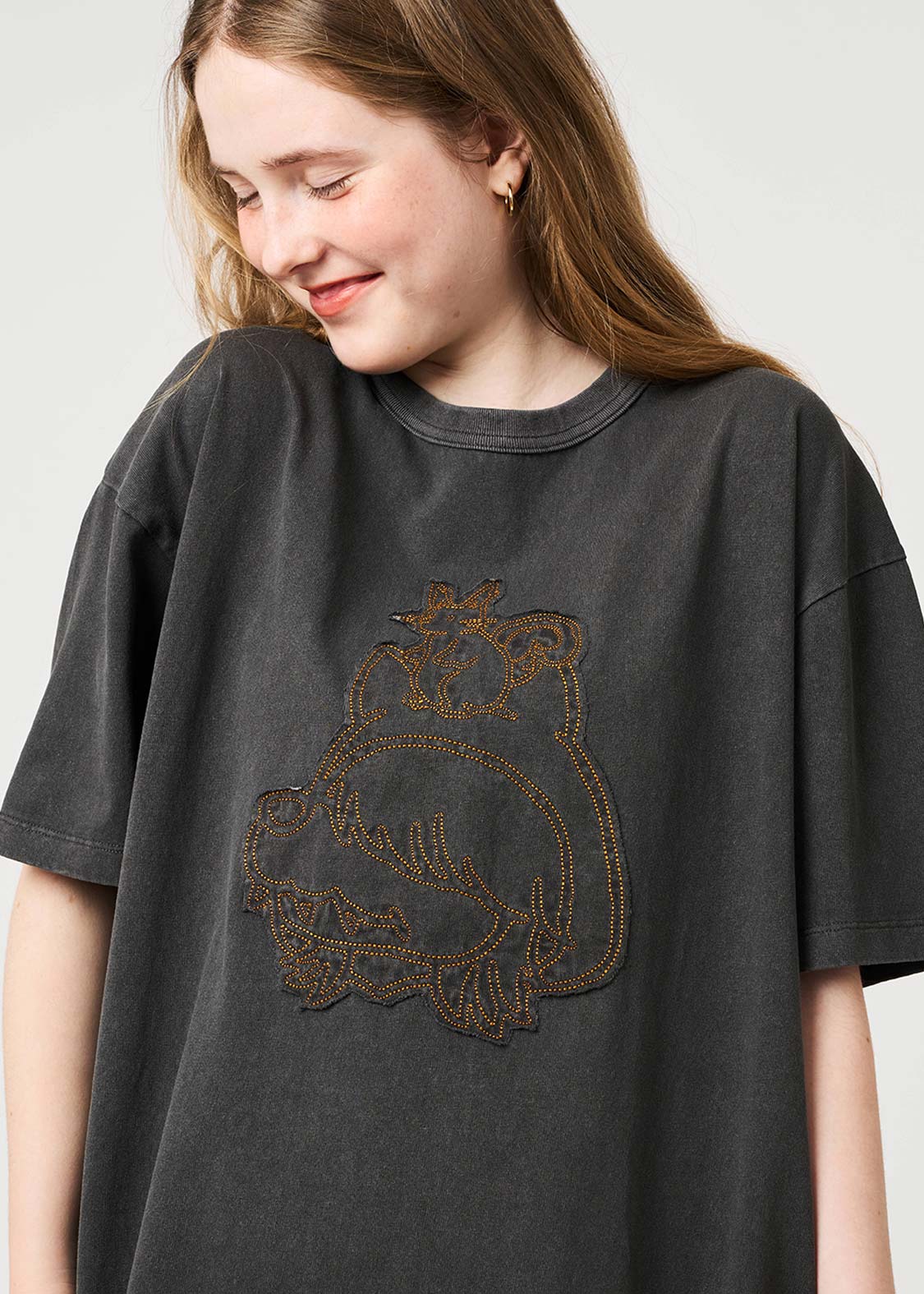 Shounen Wolf A | Pigment Big Silhouette T-Shirt - Image 6