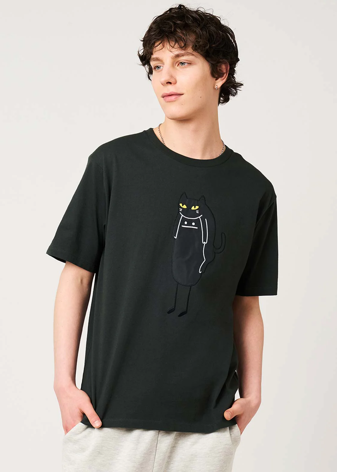 Neko Kaburi Beautiful Shadow A | T-Shirt - Image 7