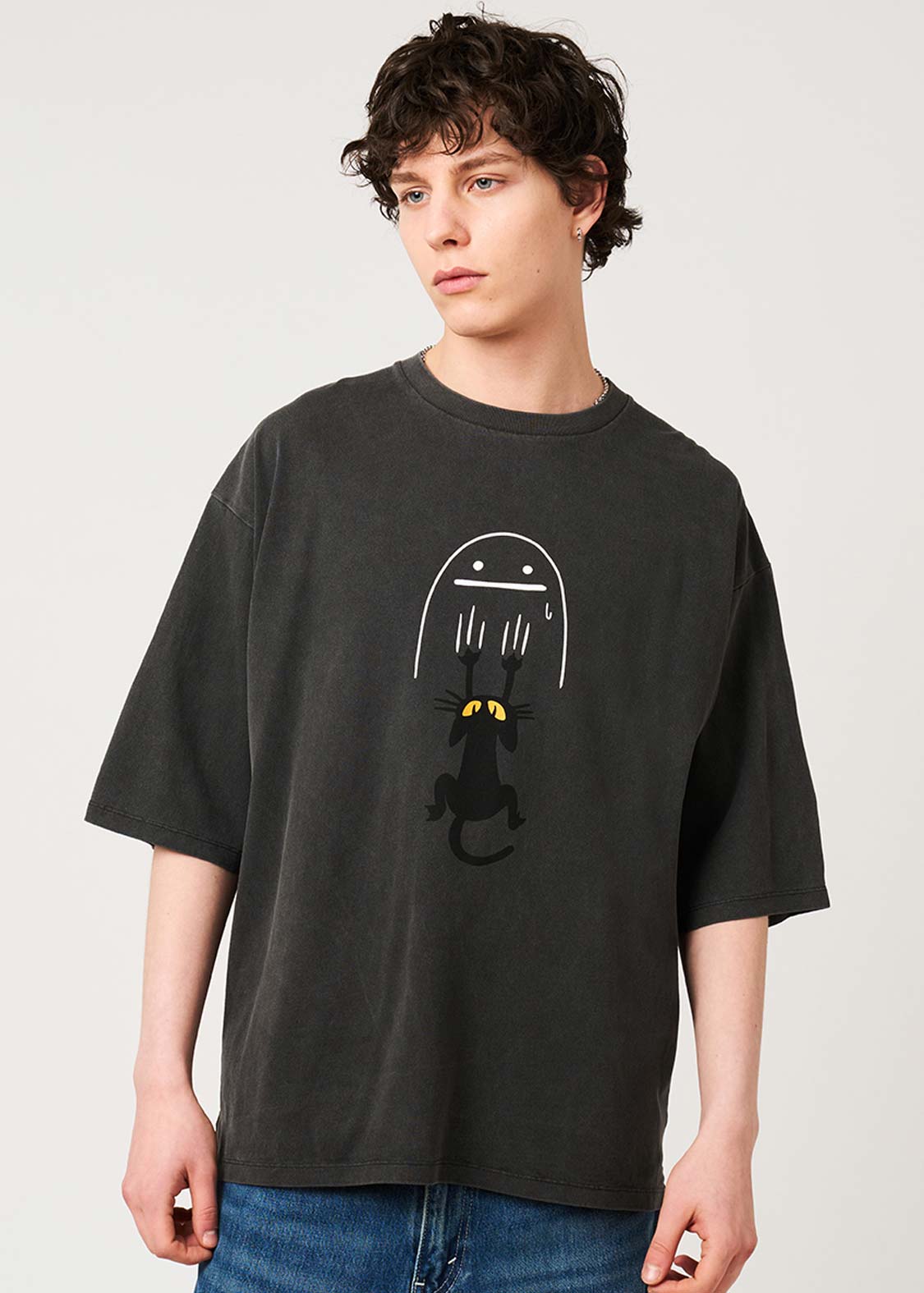 Neko Kaburi Beautiful Shadow DRK | Pigment Oversized T-Shirt - Image 7