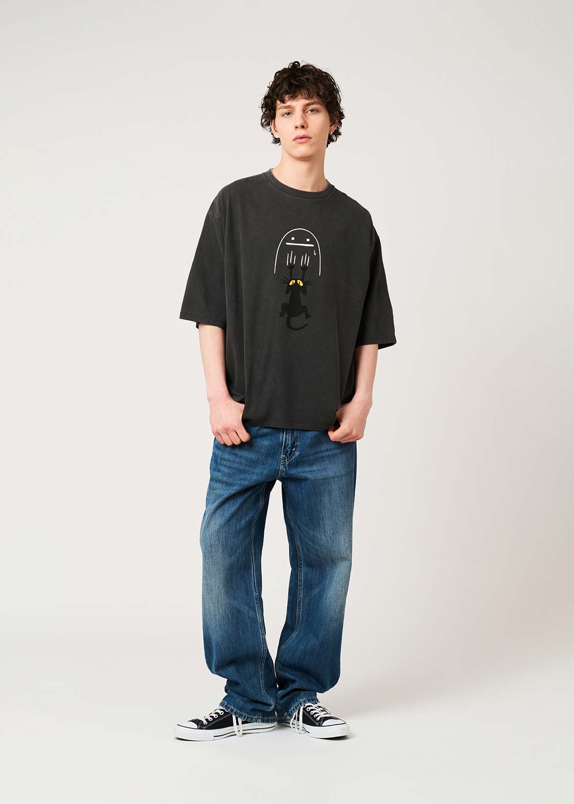 Neko Kaburi Beautiful Shadow DRK | Pigment Oversized T-Shirt - Image 8