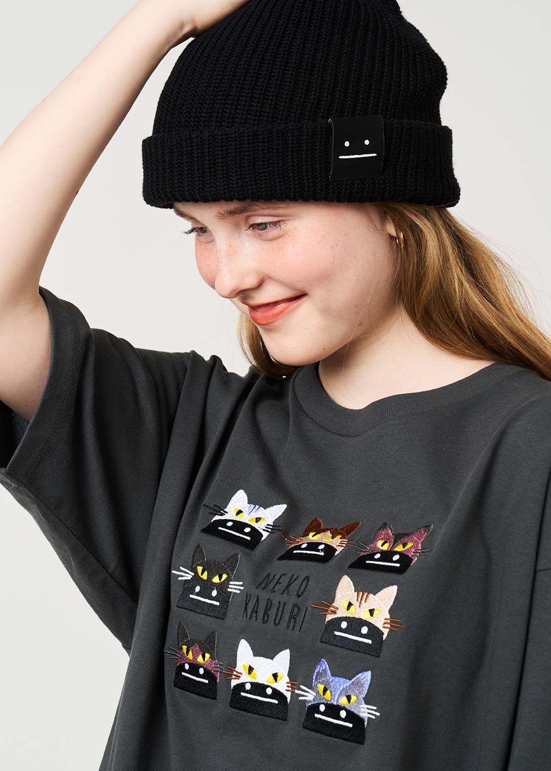 Neko Kaburi Beautiful Shadow DRK | Oversized T-Shirt - Image 6
