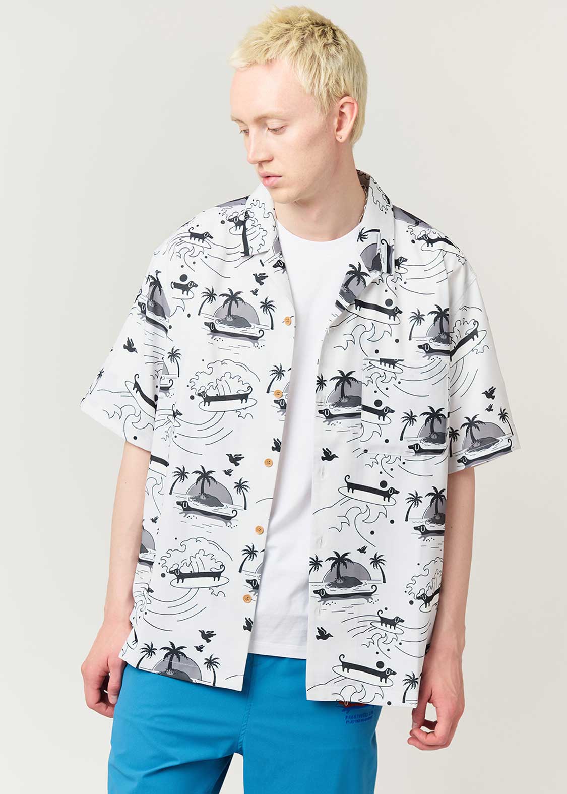 Nagasugiru Inu Playing With Waves | Open Collar Aloha Shirt - Image 7
