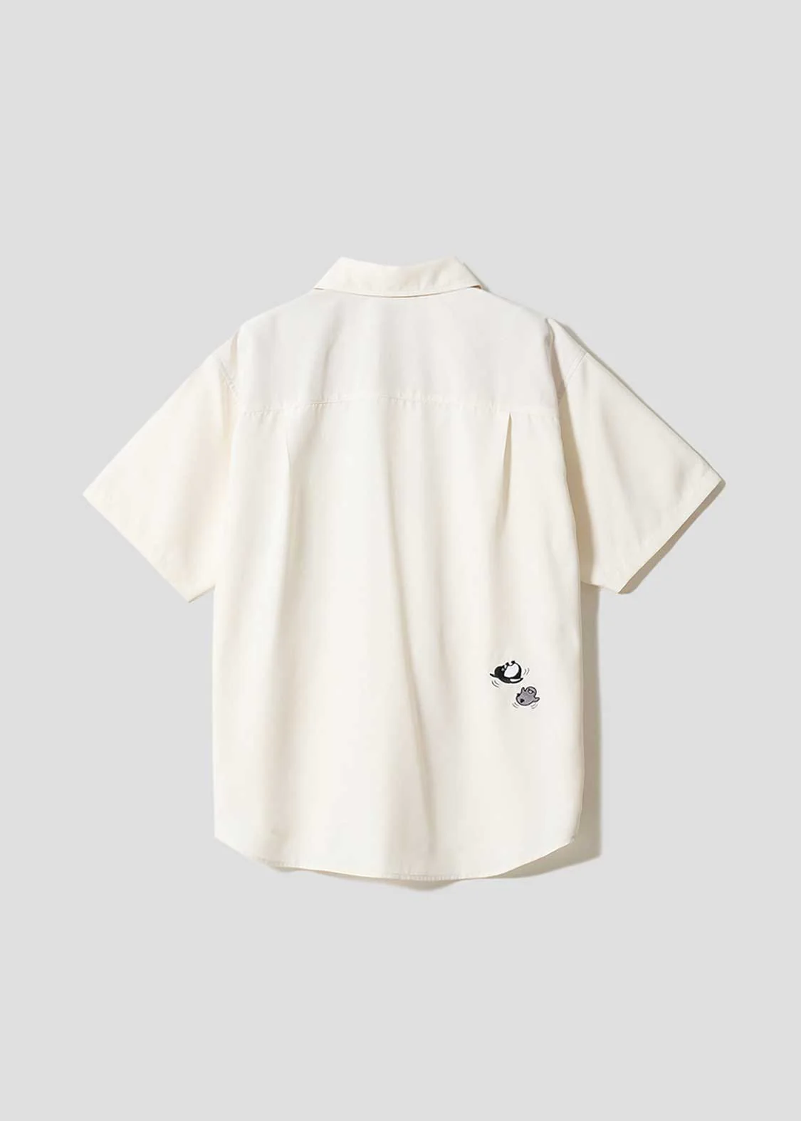 Sakazaki Chiharu – Everyday | 3-Pocket Short Sleeve Shirt - Image 2