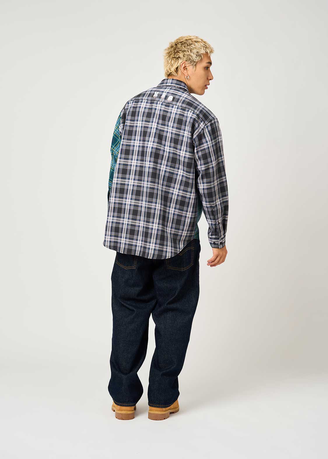 Beautiful Shadow Aliens | Loose Fit Check Shirt - Image 8