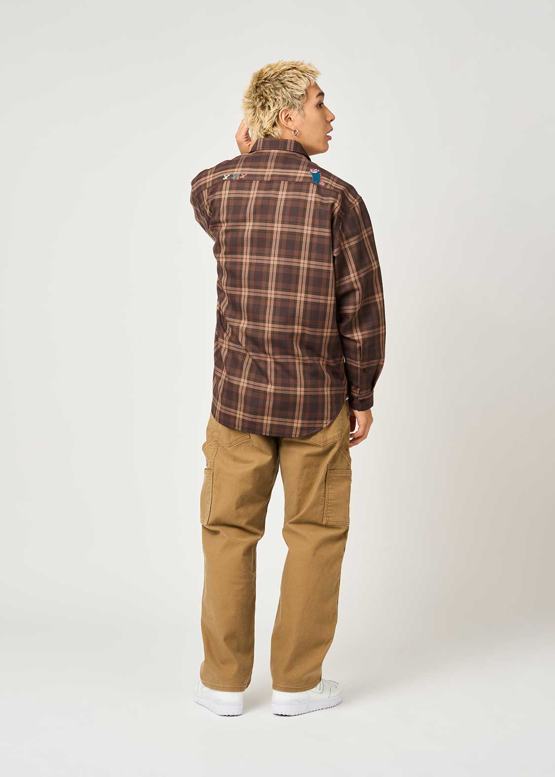 Ikaku Crayfish | Loose Fit Check Shirt - Image 8