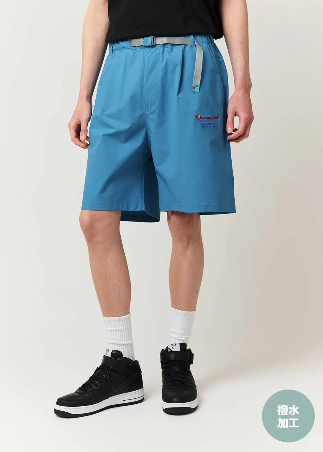 Nagasugiru Inu Playing With Waves | Water-Repellent Painter Shorts - Image 7