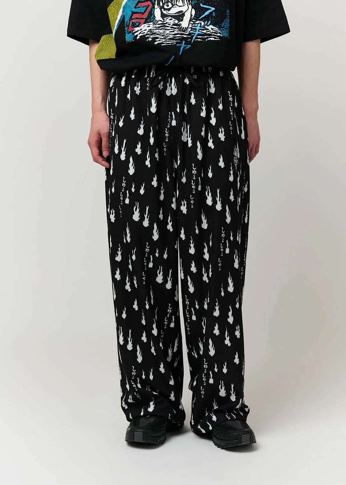 Shigeru Mizuki Multi Pattern Easy Pants (Shigeru Mizuki_Disembodied Soul Pattern) - Image 8