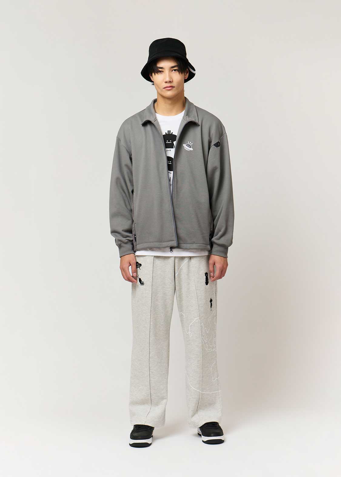 Beautiful Shadow Aliens | Fleece Stand-Up Zip Blouson - Image 8