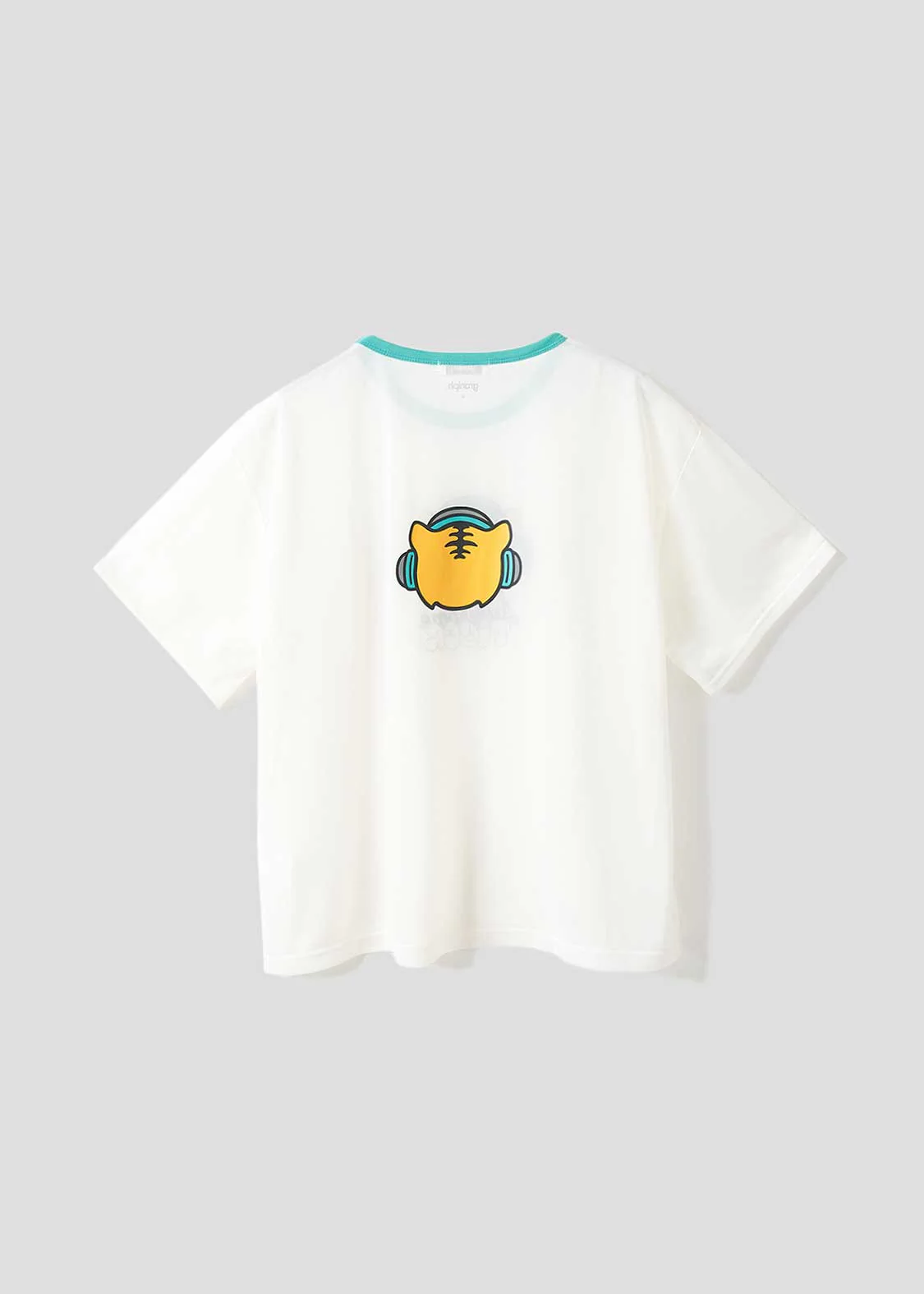 Half Sleeve Sheer Tee (Awesome Tiger Rock Calm) - Image 2