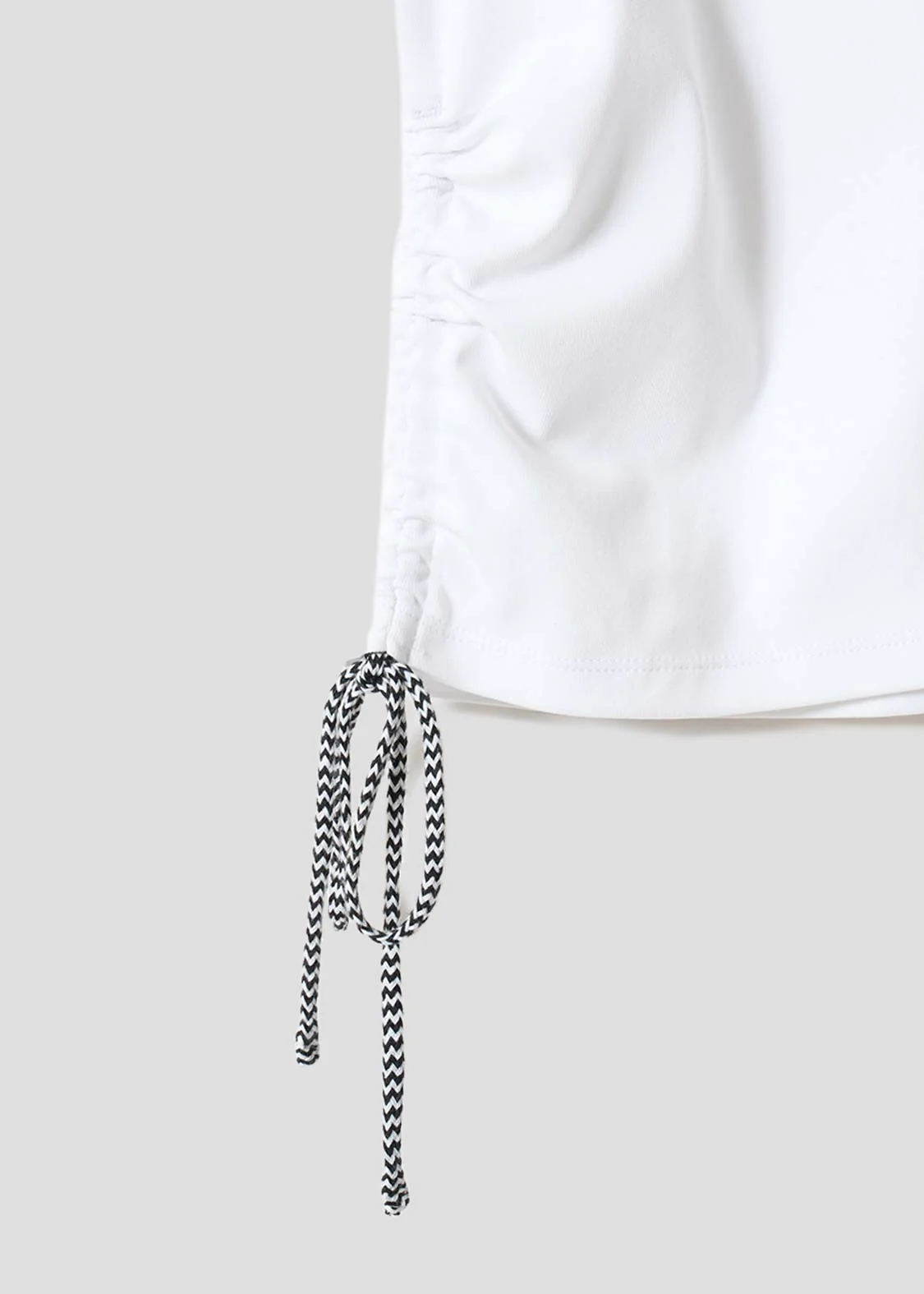 Ikaku Trip | Drawstring Compact T-Shirt - Image 5