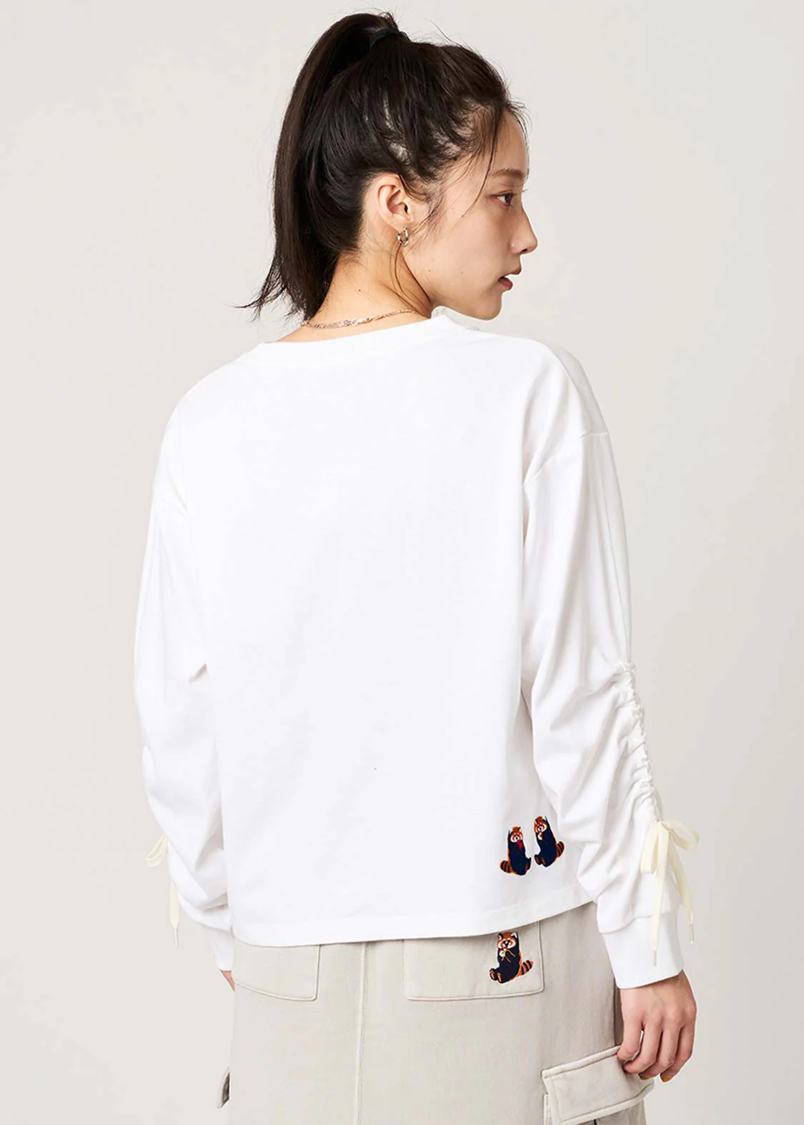 Ikaku Noringo | Gathered Sleeve Long Sleeve T-Shirt - Image 7