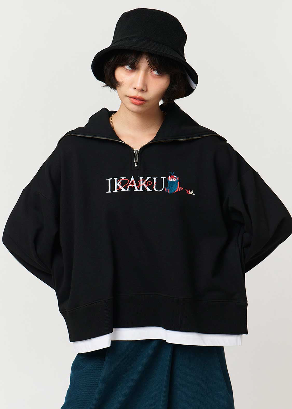 Ikaku Crayfish | Half-Zip Sweatshirt - Image 6