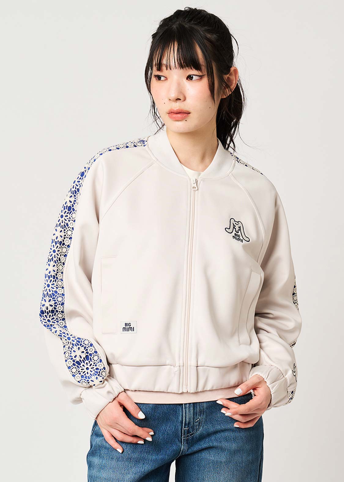 Big Mimi | Lace Short Blouson - Image 9