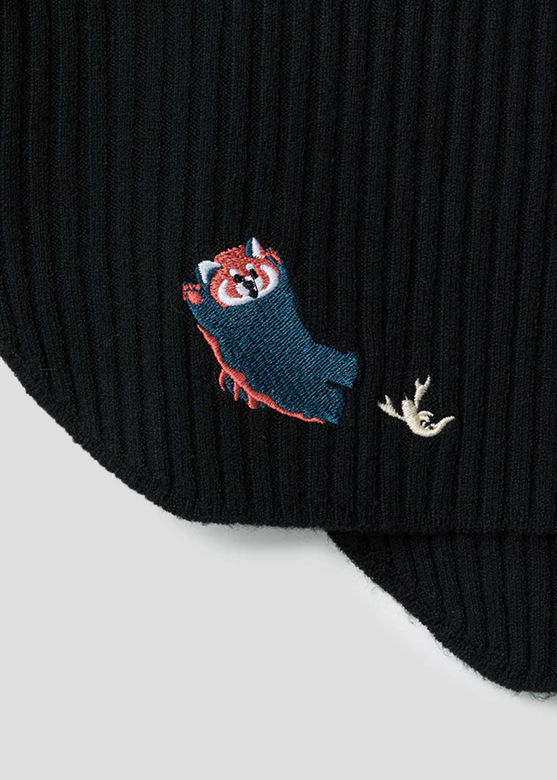 Ikaku Crayfish | Thumbhole Knit - Image 5