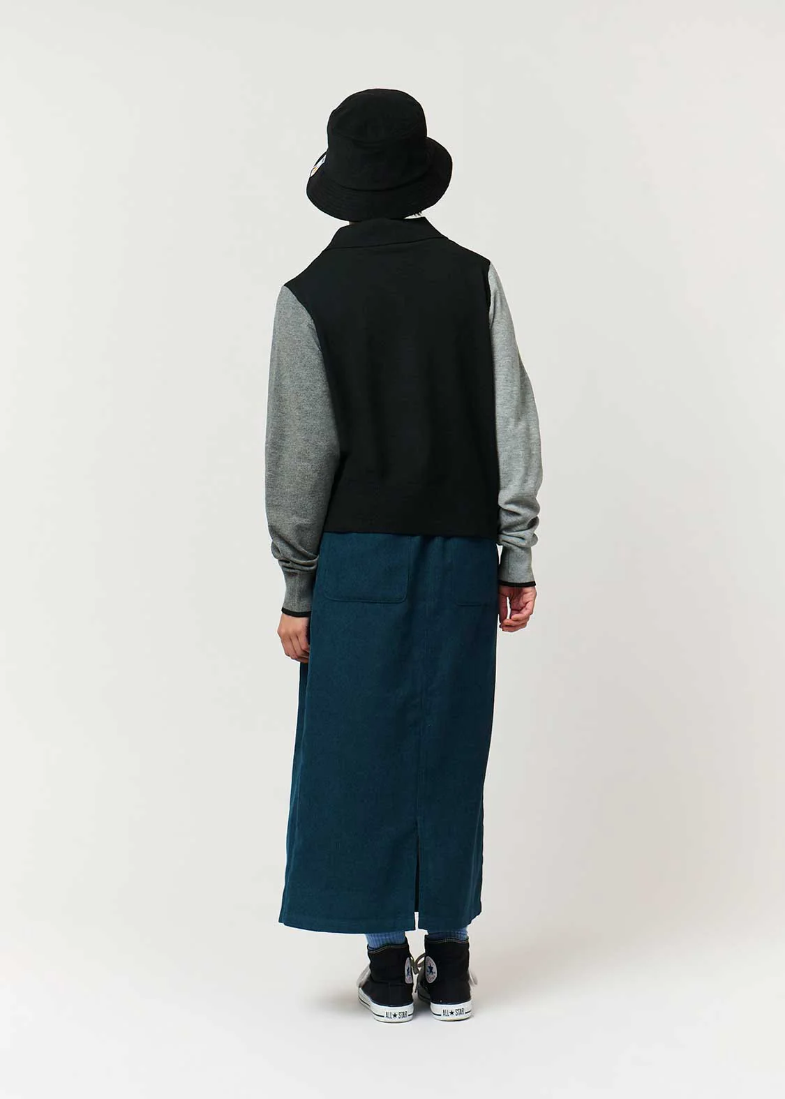 Ikaku Crayfish | Collared Knit Cardigan - Image 10