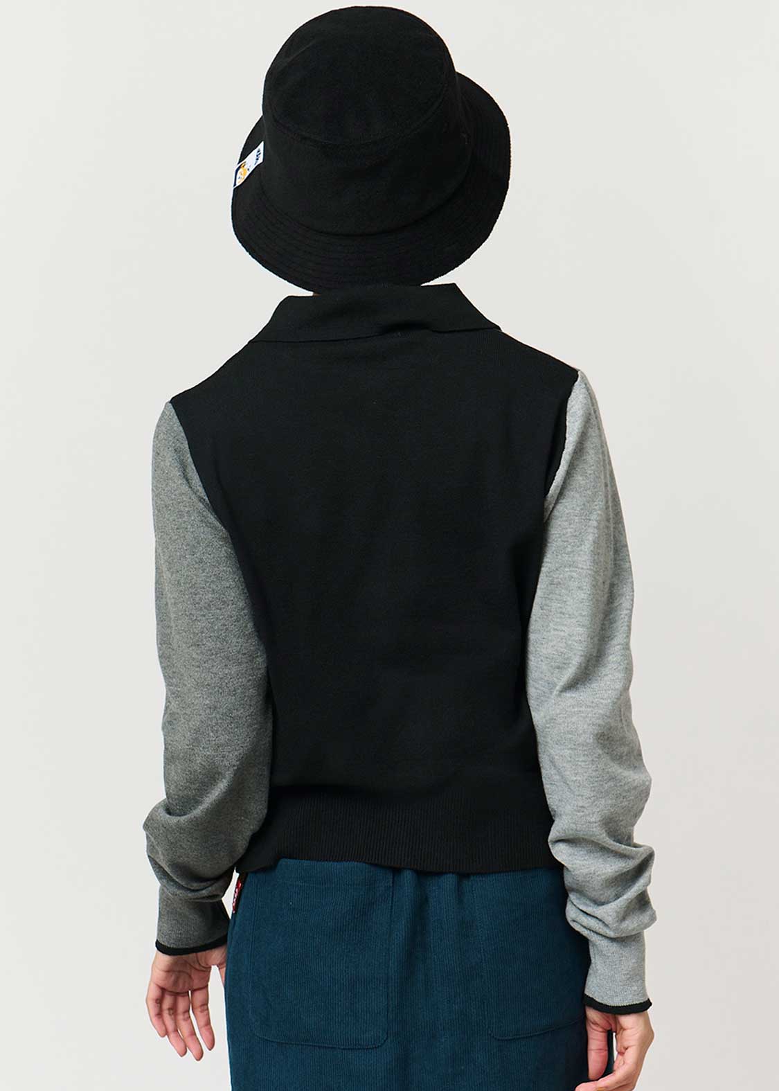 Ikaku Crayfish | Collared Knit Cardigan - Image 7