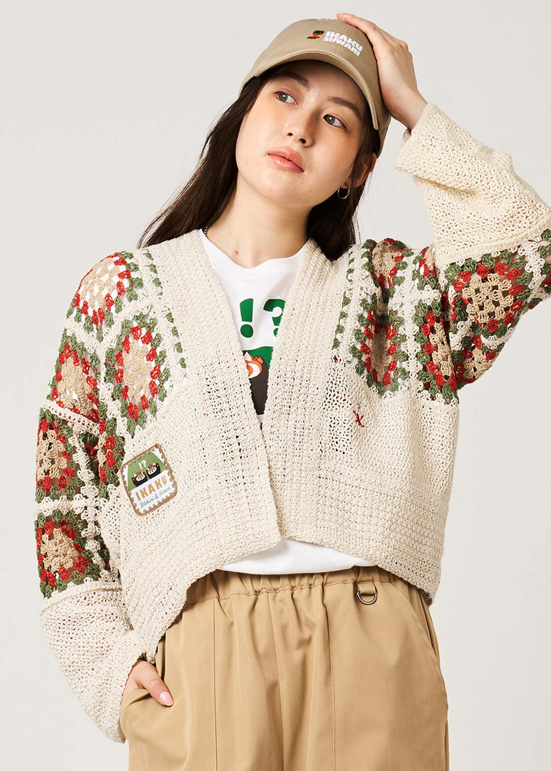 Ikaku Bikkuri Hatena | Crochet Short Knit Cardigan - Image 6