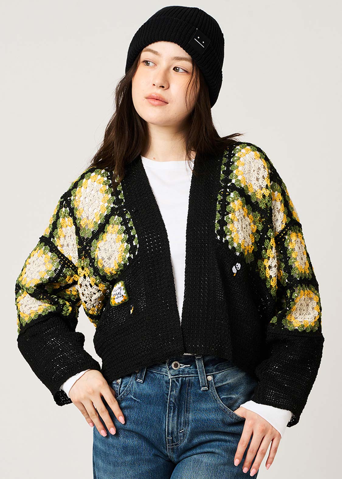 Rolling Pandas Painting | Crochet Short Knit Cardigan - Image 6