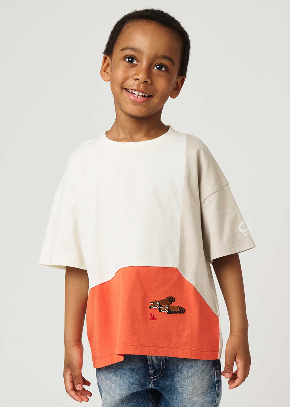 Ikaku | My Home Switching Big Silhouette Kids T-Shirt - Image 7