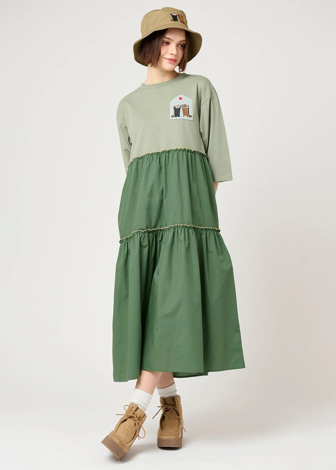 Docking Tiered Middle Sleeve One-Piece (Ikaku Niterune) - Image 10