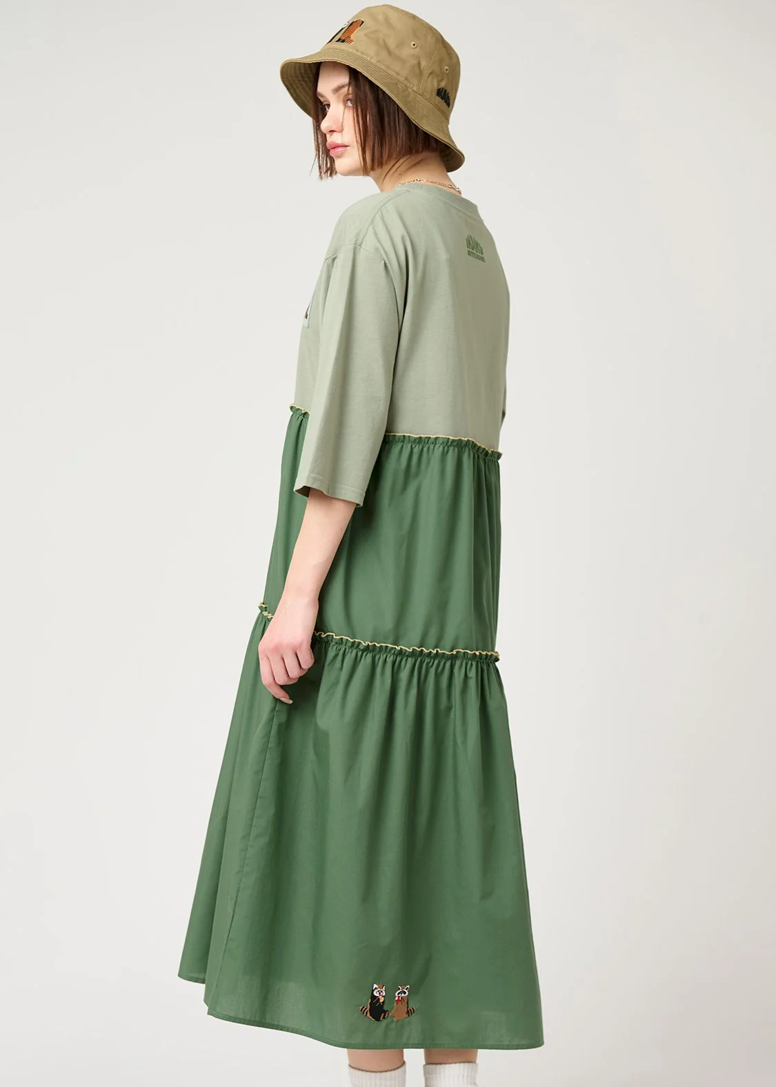 Docking Tiered Middle Sleeve One-Piece (Ikaku Niterune) - Image 8