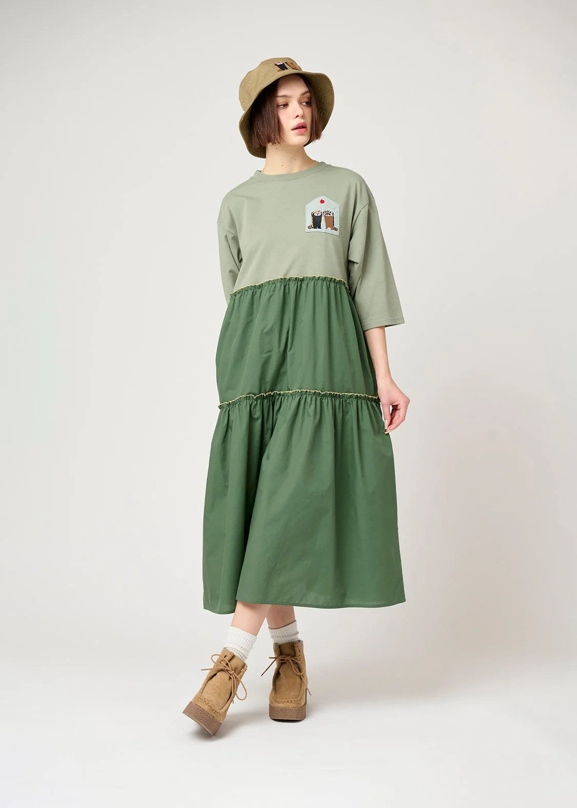Docking Tiered Middle Sleeve One-Piece (Ikaku Niterune) - Image 9