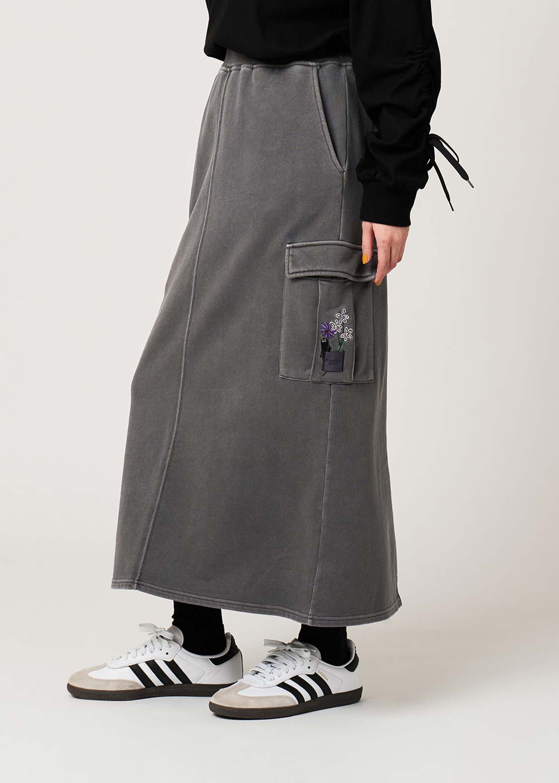 Beautiful Shadow Bloom | Fleece Cargo Skirt - Image 9