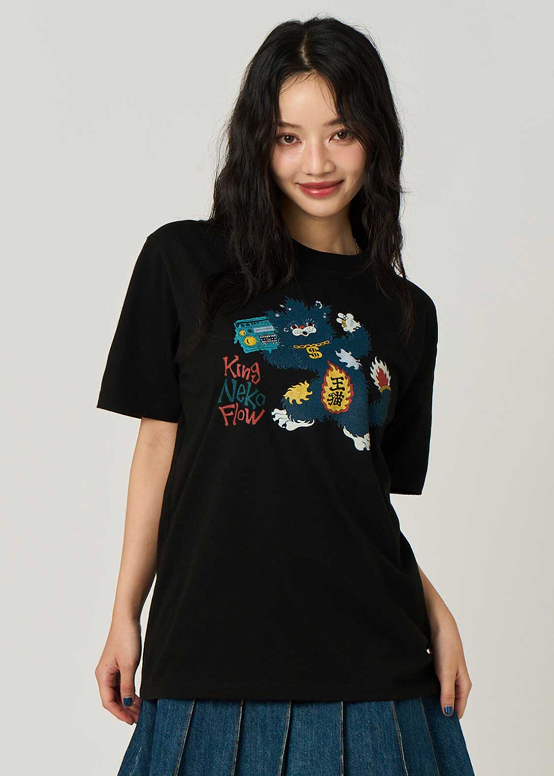 Ayako Ishiguro - King Neko Flow | T-Shirt - Image 9