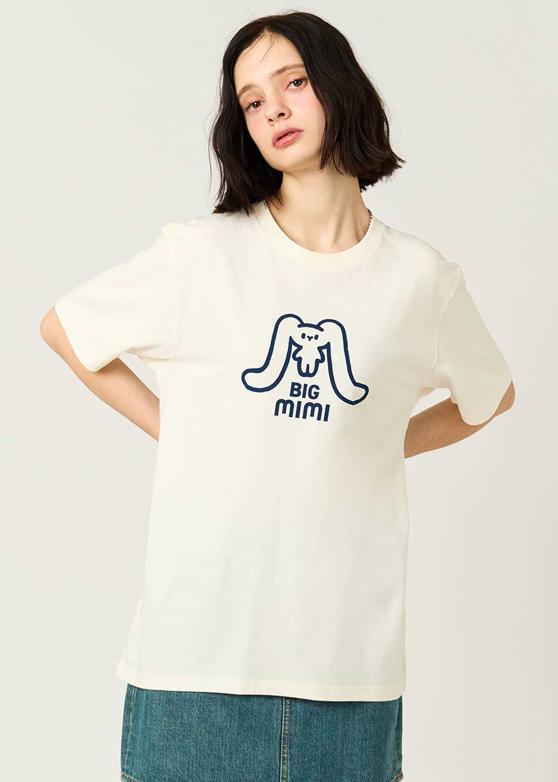 Big Mimi Off White | T-Shirt - Image 9