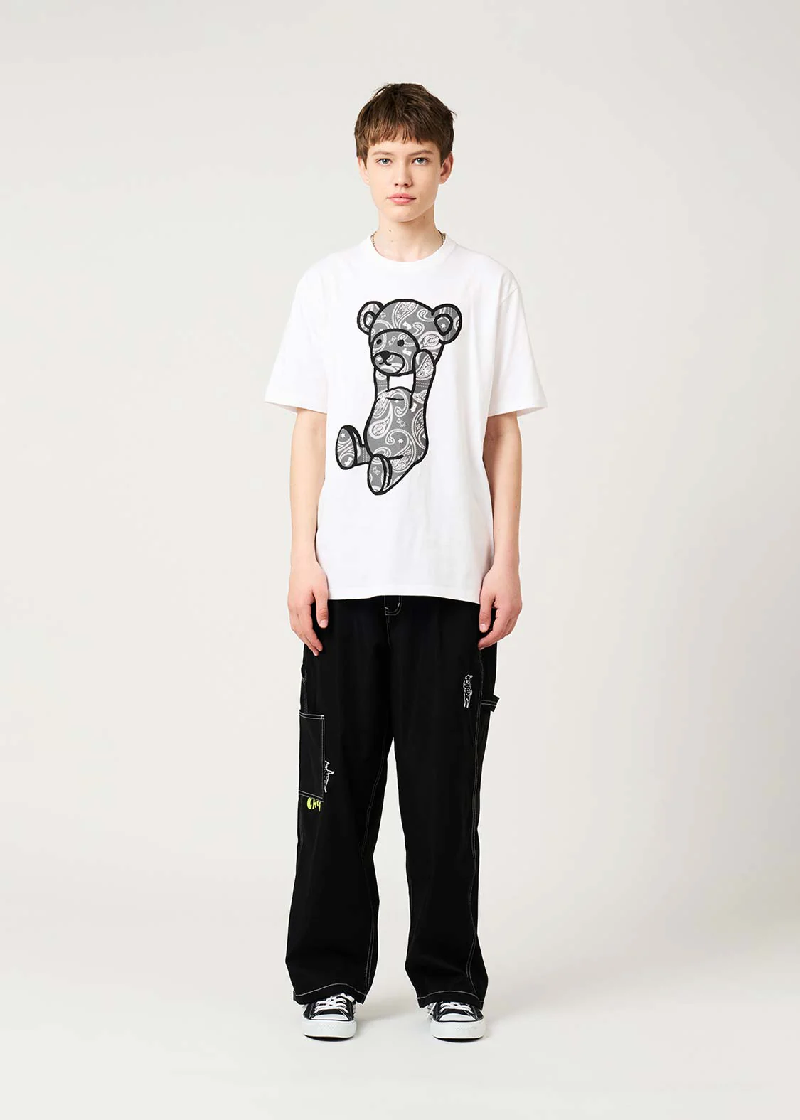 Paisley Control Bear Grey | T-Shirt - Image 8