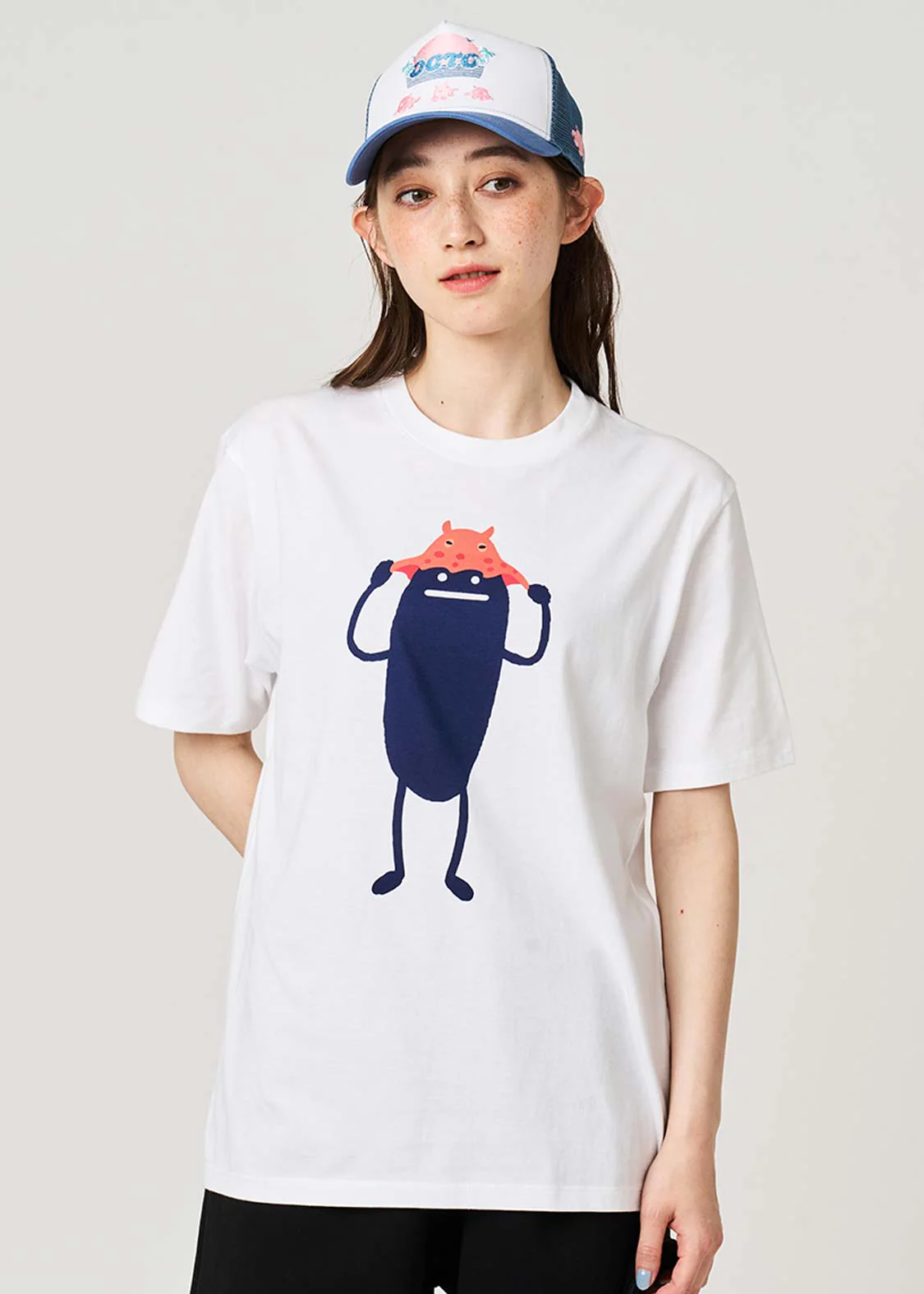 Mendaco Duck Cap Beautiful Shadow | T-Shirt - Image 6